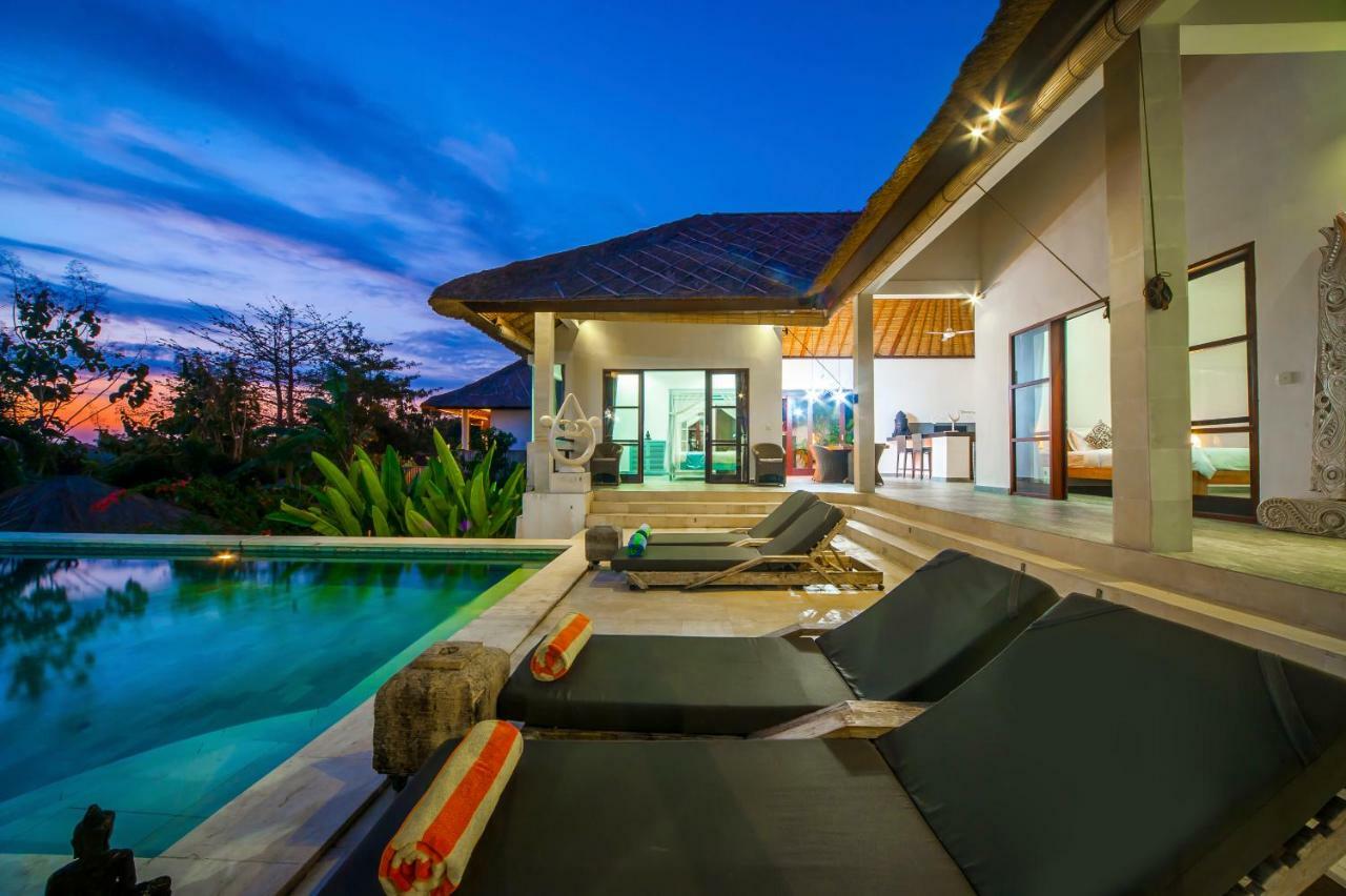 Villa Michiko Uluwatu Εξωτερικό φωτογραφία